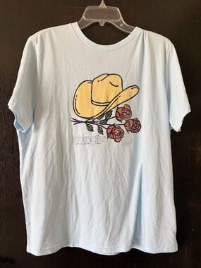 Wrangler blue cowboy hat roses tshirt Size XL NWOT